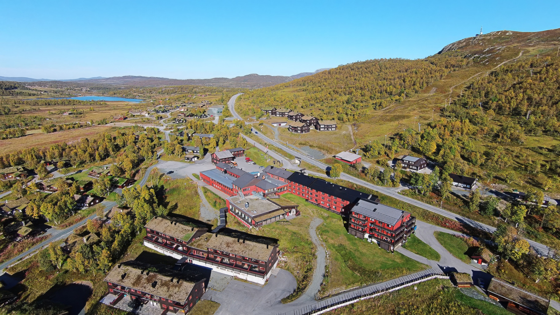 Sommer på fjellet i Norge: hvorfor Telemark og Rauland er det ekte alternativet – artikkel fra Rauland Høgfjellshotell
